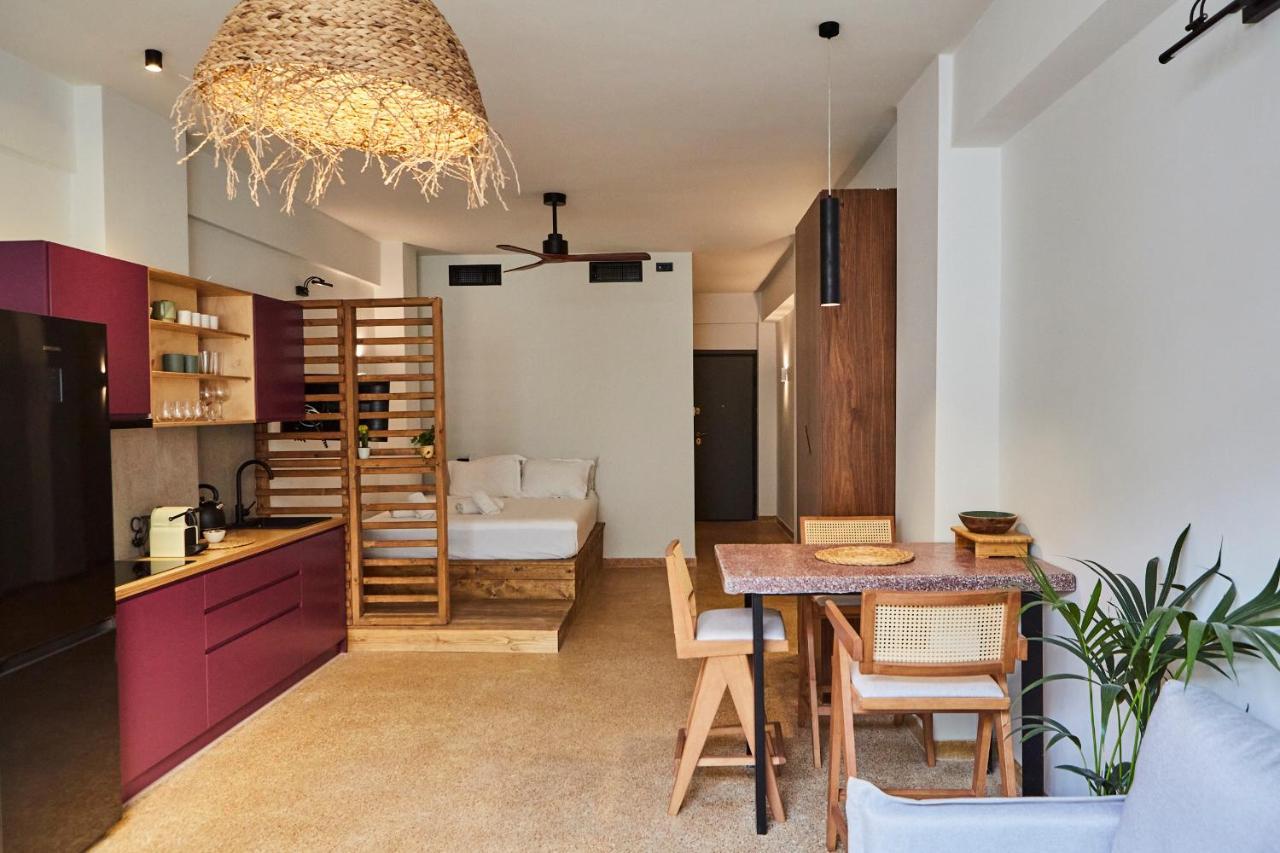 Mosaics Athens Boutique Apartments Экстерьер фото