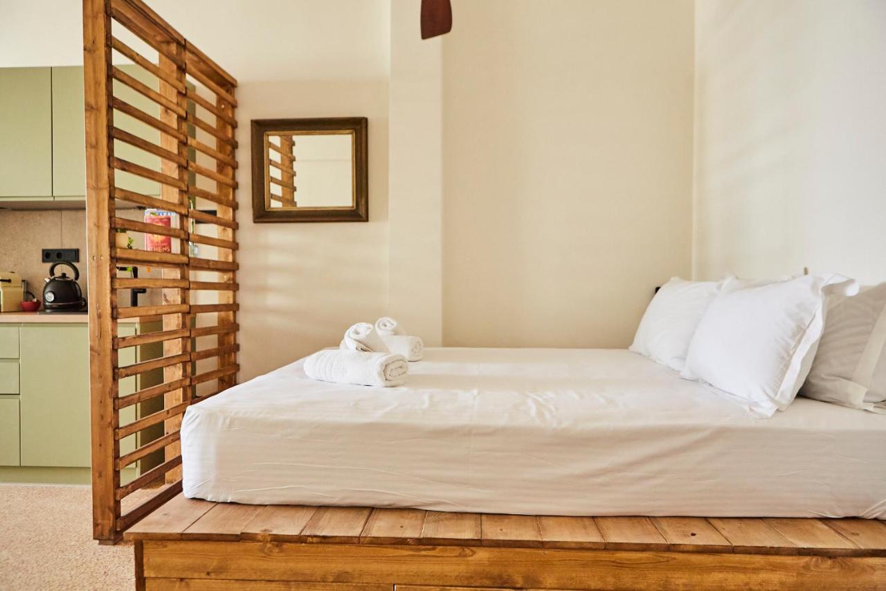 Mosaics Athens Boutique Apartments Экстерьер фото