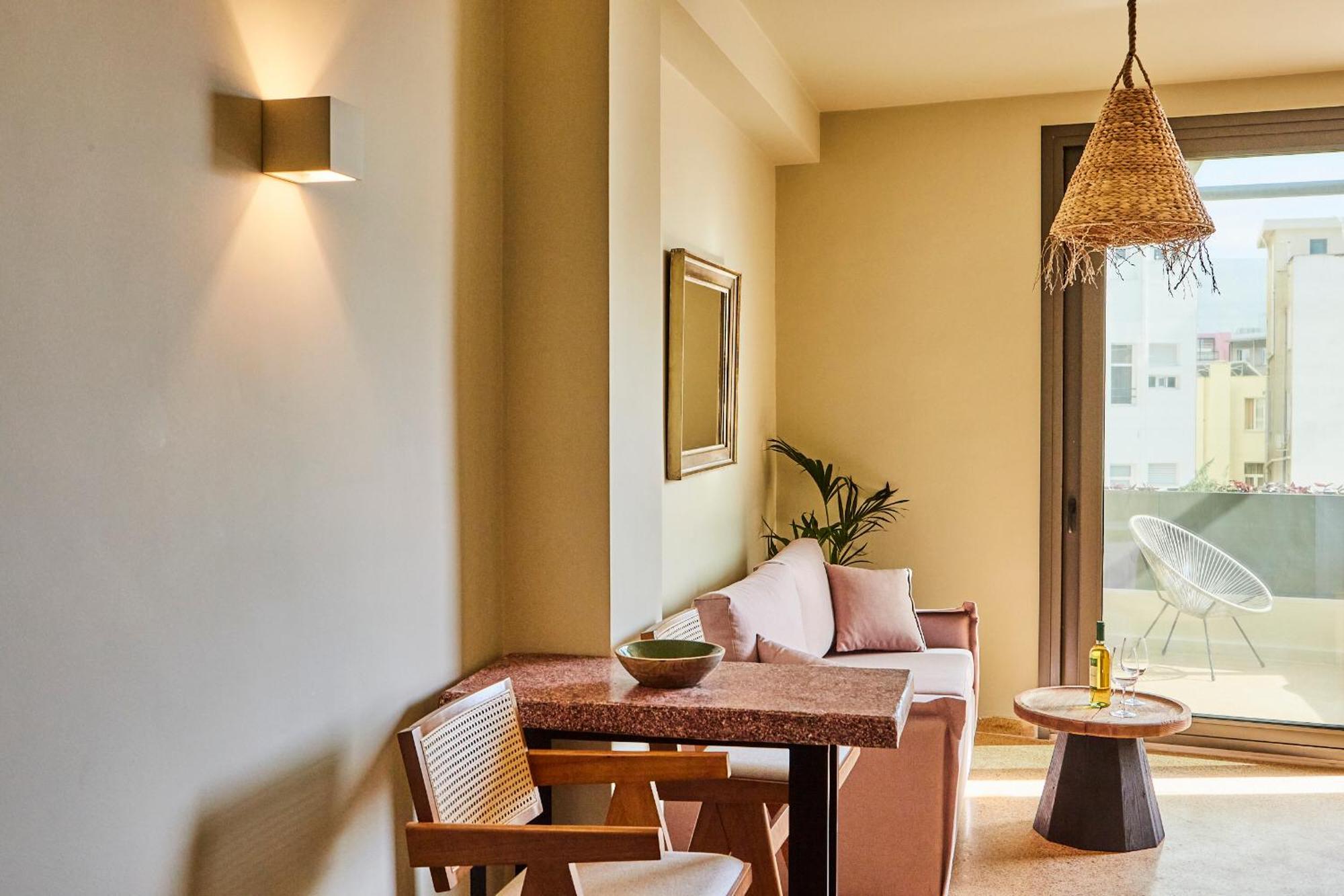 Mosaics Athens Boutique Apartments Экстерьер фото